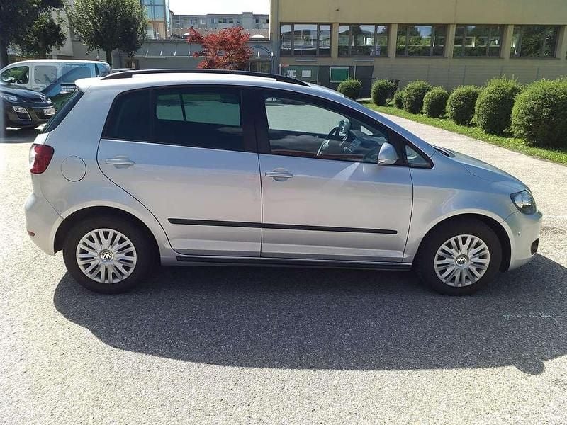 Gebraucht VW Golf VI 105 PS (77 kW) 2011 Silber Kleinwagen