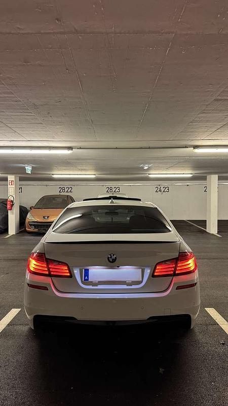 Gebraucht BMW 520 M Sport 190 PS (139 kW) 2014 Limousine