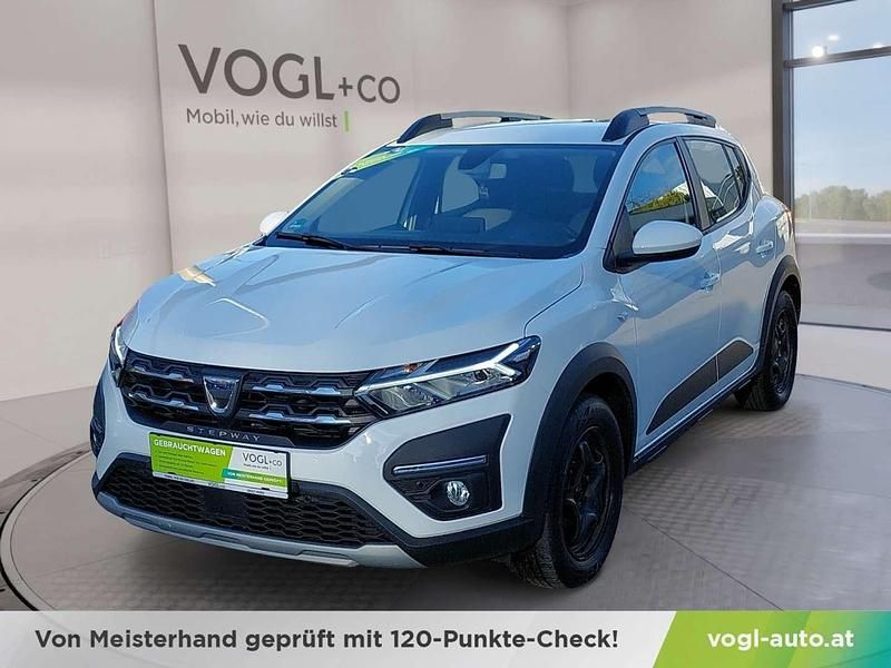 Weiß Gebraucht 2023 Dacia Sandero Comfort Kleinwagen | € 15.990 (Fairer Preis) - Bild 1/4