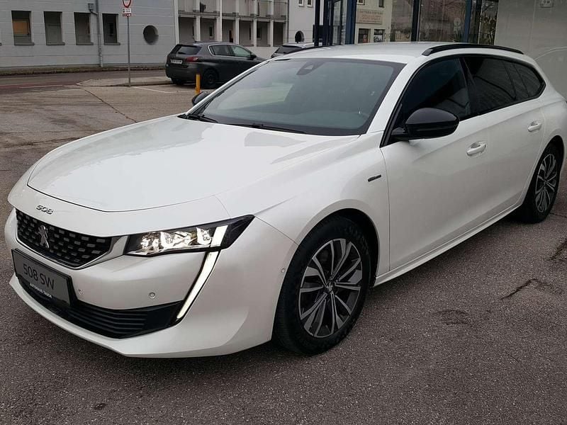 Weiß Gebraucht 2019 Peugeot 508 SW S Kombi | € 21.980 (Fairer Preis) - Bild 1/4