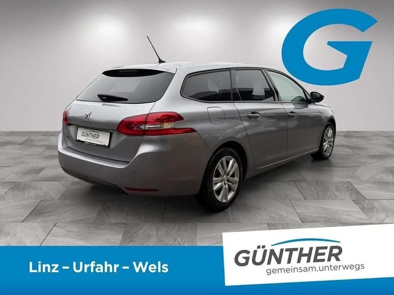 Gebraucht Peugeot 308 SW Active 131 PS (96 kW) 2019 Grau Kombi
