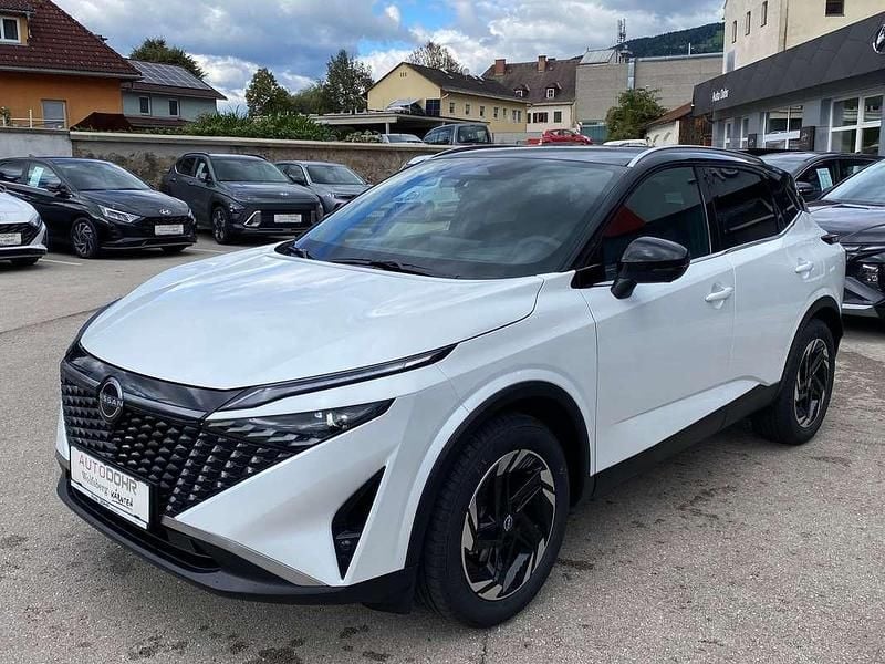 Neu Nissan Qashqai N-Connecta 158 PS (116 kW) 2025 Weiß SUV