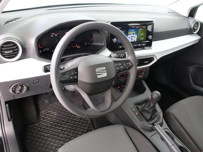 Gebraucht Seat Arona Reference 95 PS (69 kW) 2025 Schwarz SUV