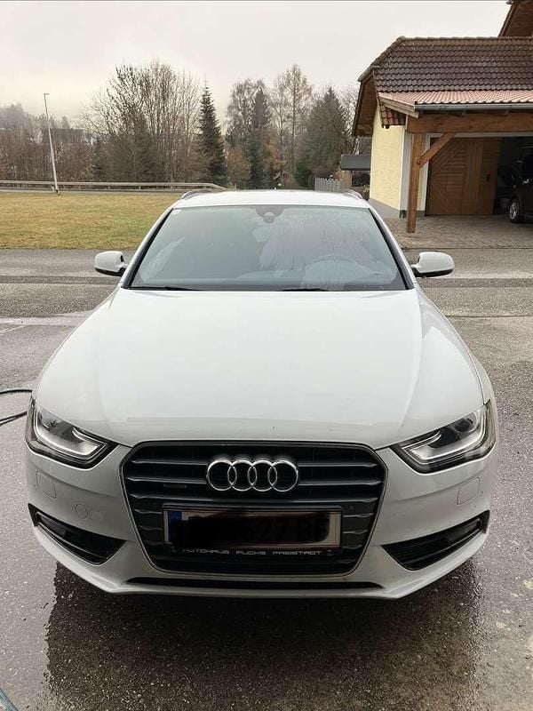 Gebraucht 2014 Audi A4 Black Edition Kombi | € 10.500 (Fairer Preis) - Bild 1/4
