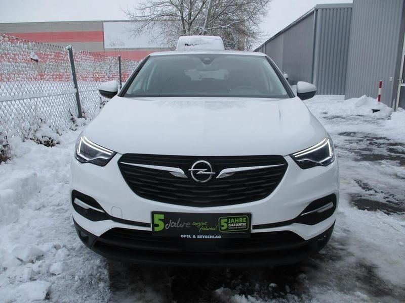 Gebraucht Opel Grandland X S 131 PS (96 kW) 2018 Jade weiss SUV