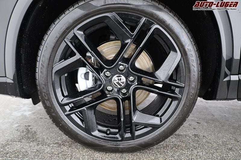 Neu VW Tiguan R-line 272 PS (200 kW) 2025 Grenadillschwarz metallic SUV