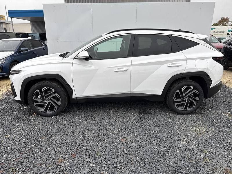 Neu Hyundai Tucson 159 PS (116 kW) 2025 Weiß SUV