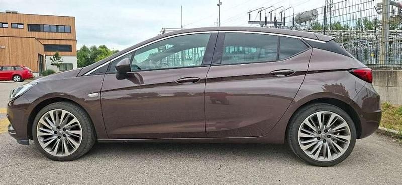 Gebraucht Opel Astra Dynamic 125 PS (91 kW) 2016 Braun Limousine