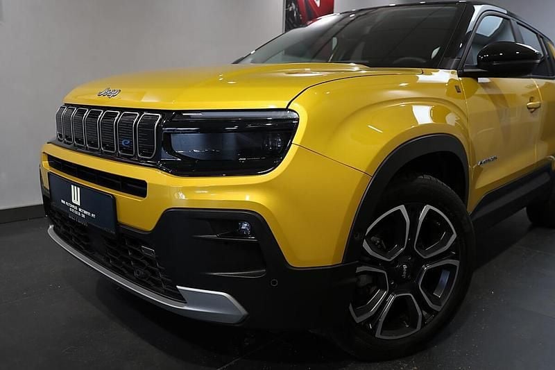 Gebraucht Jeep Avenger EV 114 kW (156 PS) 2023 Gelb SUV