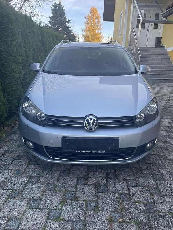 Gebraucht VW Golf VII Highline 140 PS (102 kW) 2013 Silber Kombi