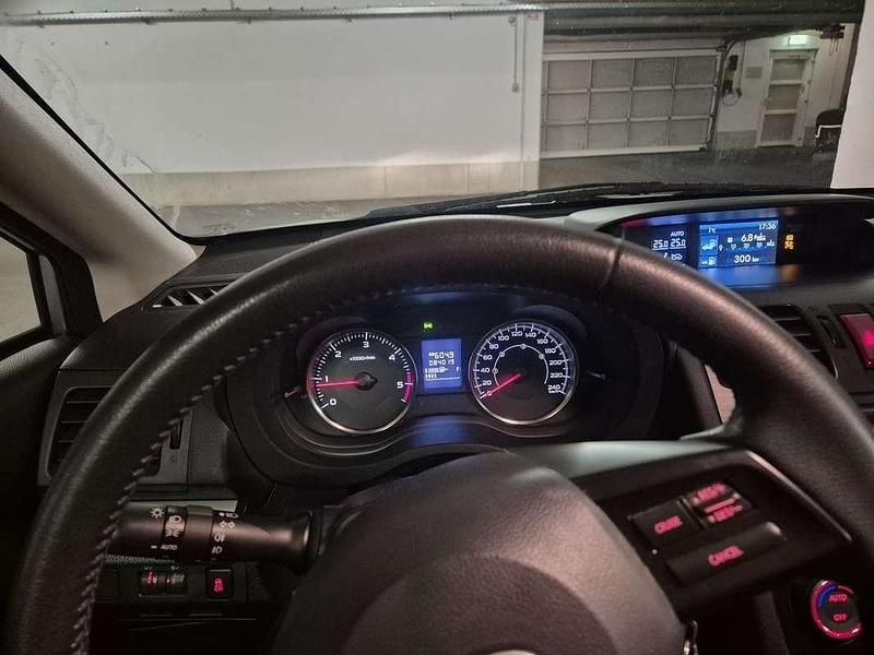 Gebraucht Subaru XV Comfort 147 PS (108 kW) 2012 Grau SUV