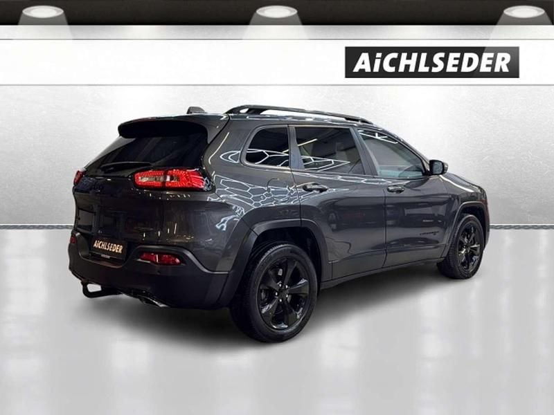 Gebraucht Jeep Cherokee Night Eagle 199 PS (146 kW) 2017 Grau SUV