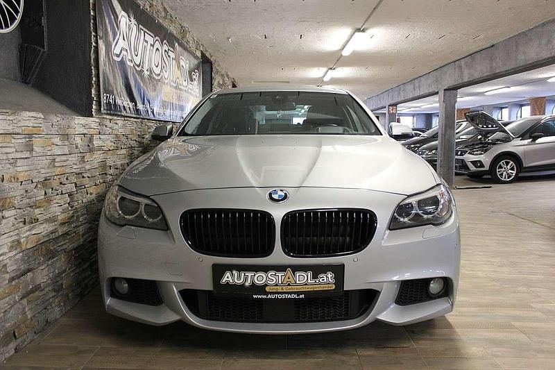Gebraucht BMW 530 M Sport 258 PS (189 kW) 2015 Silber Limousine