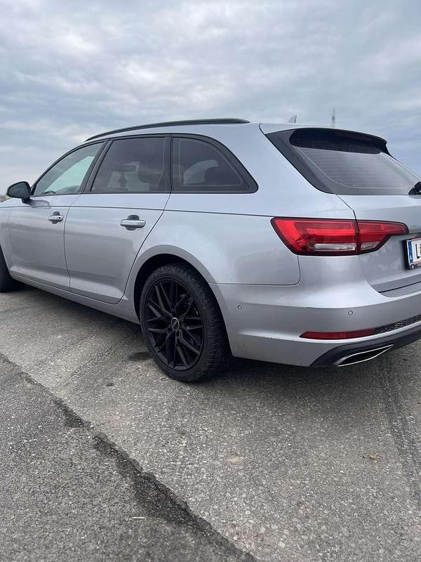 Gebraucht Audi A4 Design 190 PS (139 kW) 2019 Kombi