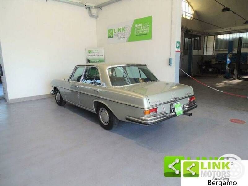 Gebraucht Mercedes 280 SE 160 PS (117 kW) 1969 Silber Limousine