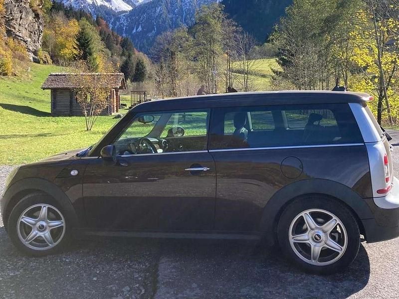 Braun Gebraucht 2008 Mini Cooper Clubman Kombi | € 9.200 - Bild 1/4