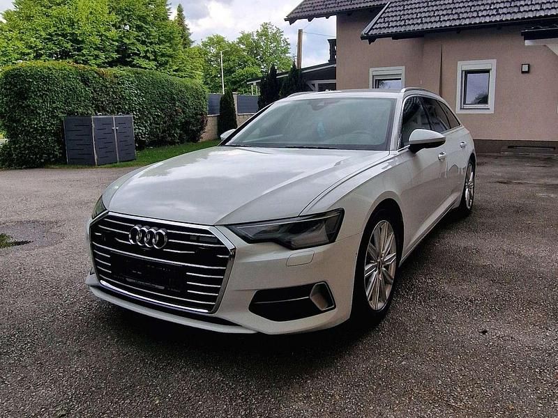 Weiß Gebraucht 2019 Audi A6 Sport Kombi | € 26.900 (Teuer) - Bild 1/4