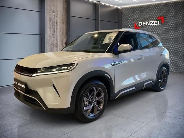 Neu BYD Atto 2 Active 130 kW (177 PS) 2025 Skiing white SUV
