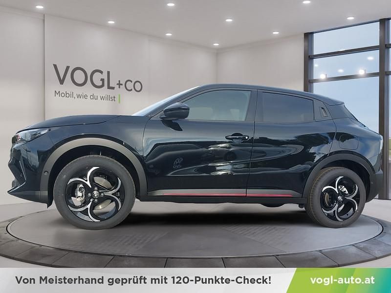 Neu Alfa Romeo GT Junior Edizione Speciale 136 PS (100 kW) 2025 Schwarz Kleinwagen