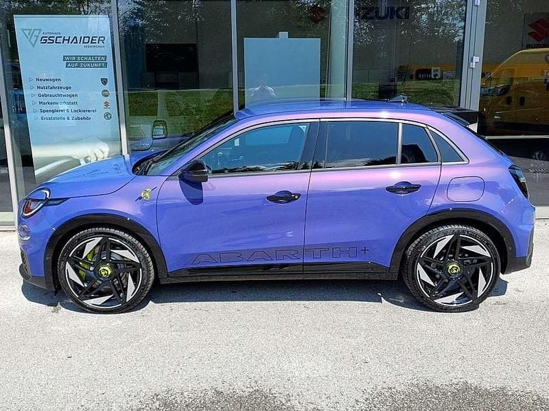 Neu Abarth 600e Scorpionissima 207 kW (282 PS) 2025 Violett SUV