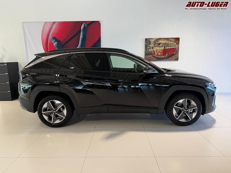 Neu Hyundai Tucson GO! 159 PS (116 kW) 2025 Abyss black pearl SUV
