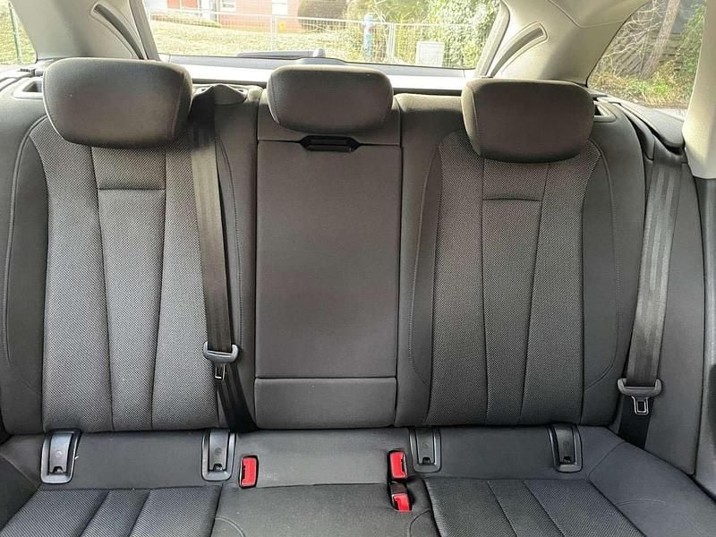 Gebraucht Audi A4 Design 150 PS (110 kW) 2017 Kombi