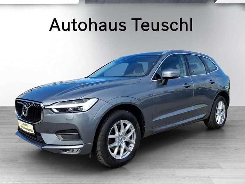 Gebraucht Volvo XC60 Momentum 197 PS (144 kW) 2019 Grau SUV