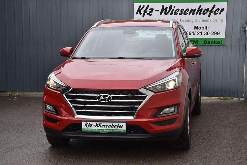 Gebraucht Hyundai Tucson 132 PS (97 kW) 2020 Rot SUV