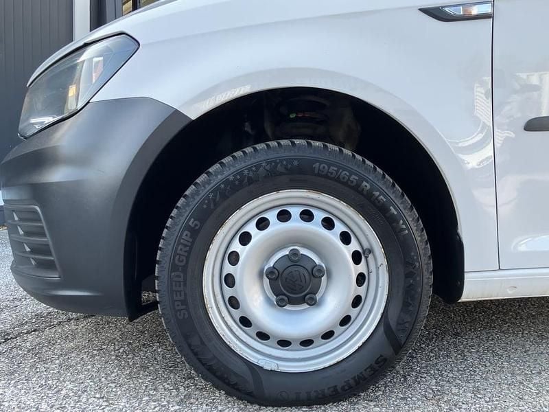 Gebraucht VW Caddy 75 PS (55 kW) 2020 Weiß Van / Kleinbus