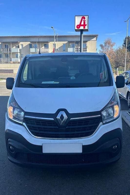 Gebraucht Renault Trafic Dynamique 125 PS (91 kW) 2018 Van / Kleinbus