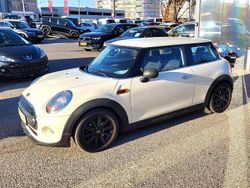 Weiß Gebraucht 2016 Mini ONE Hatch Kleinwagen | € 8.990 (Superpreis)