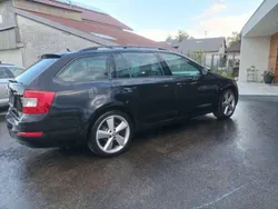 Schwarz Gebraucht 2013 Skoda Octavia Elegance Kombi | € 7.100 (Guter Preis)