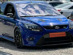 Blau Gebraucht 2010 Ford Focus RS Coupé | € 41.000