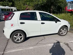 Weiß Gebraucht 2010 Fiat Punto Evo Kleinwagen | € 2.250
