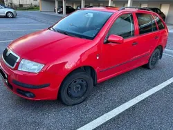 Rot Gebraucht 2006 Skoda Fabia Kombi | € 2.500 (Teuer)