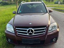 Rot Gebraucht 2009 Mercedes GLK320 SUV | € 13.500 (Fairer Preis)