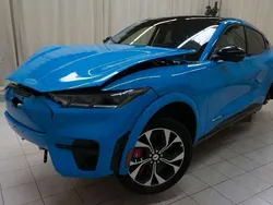 Blau Gebraucht 2022 Ford Mustang Mach-E GT Extended Range SUV | € 11.990