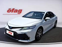 Weiß Gebraucht 2023 Toyota Camry Lounge Limousine | € 34.990