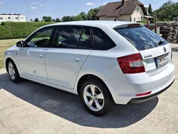 Weiß Gebraucht 2014 Skoda Rapid Elegance Kombi | € 6.900 (Etwas zu teuer)