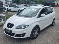 Weiß Gebraucht 2010 Seat Altea XL Van / Kleinbus | € 2.690 (Fairer Preis)