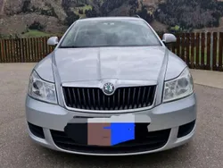 Silber Gebraucht 2013 Skoda Octavia GreenLine Kombi | € 4.800 (Superpreis)