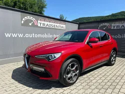 Rot Gebraucht 2017 Alfa Romeo Stelvio Super SUV | € 19.990 (Fairer Preis)