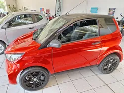 Rot Gebraucht 2021 Aixam City Kleinwagen | € 8.900