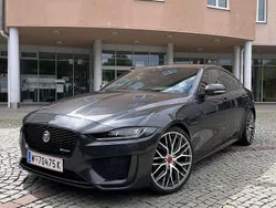 Gebraucht 2020 Jaguar XE R-Dynamic Limousine | € 27.499