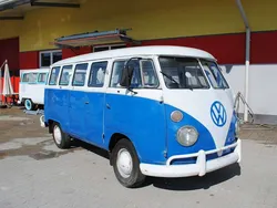Blau Gebraucht 1970 VW T1 Van | € 24.900