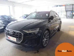 Schwarz metallic Gebraucht 2020 Audi Q8 Basis SUV | € 65.860 (Superpreis)