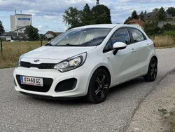 Gebraucht 2015 Kia Rio Limousine | € 4.690 (Guter Preis)