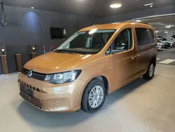 Gold Gebraucht 2022 VW Caddy Van / Kleinbus | € 23.790 (Etwas zu teuer)