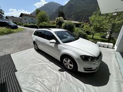 Weiß Gebraucht 2015 VW Golf VII Kombi | € 12.999 (Fairer Preis)