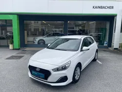 Weiss normal Gebraucht 2020 Hyundai i30 | € 11.500 (Superpreis)